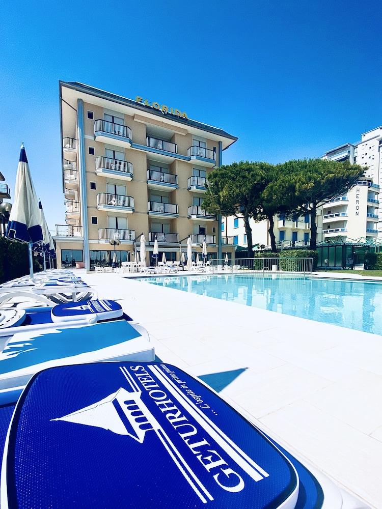 Hotel Florida Лидо ди Йезоло Екстериор снимка